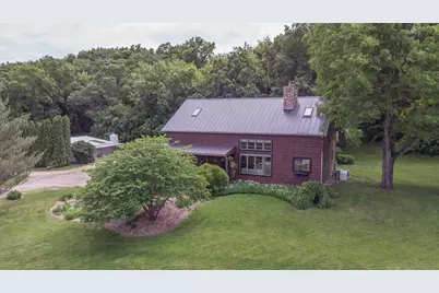 1915 S Kent Road, Pearl City, IL 61062 - Photo 4