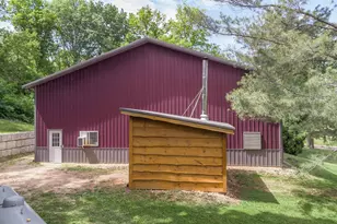 1915 S Kent Rd, Pearl City, IL 61062 - Photo 12