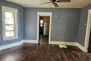 210 S 6th St, Rockford, IL 61104 - Photo 12