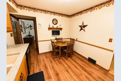 6007 Hollis Avenue, Loves Park, IL 61111 - Photo 16