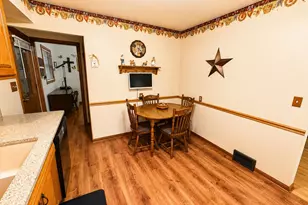 6007 Hollis Ave, Loves Park, IL 61111 - Photo 16