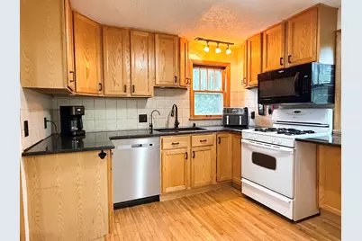 1304 Brownwood Drive, Rockford, IL 61107 - Photo 12