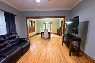 1304 Brownwood Dr, Rockford, IL 61107 - Photo 8
