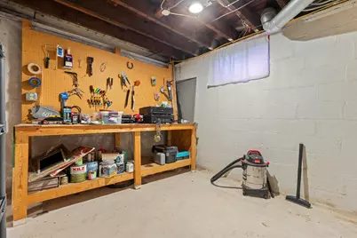 603 Frances Avenue, Loves Park, IL 61111 - Photo 18