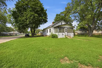 502 Barnum Road, Rockford, IL 61109 - Photo 2