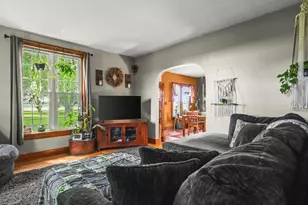4139 S Spielman Rd, Leaf River, IL 61047 - Photo 10