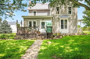 4139 S Spielman Rd, Leaf River, IL 61047 - Photo 6