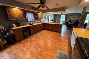20775 Hickory Hills Rd, Sterling, IL 61081 - Photo 22