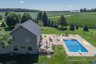 20775 Hickory Hills Rd, Sterling, IL 61081 - Photo 8