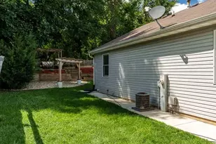 2951 16th St, Rockford, IL 61109 - Photo 34