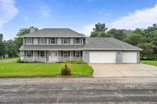 601 Fairpark Dr, Oregon, IL 61061 - Photo 1
