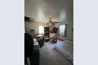 212 Laclede Avenue, Rockford, IL 61102 - Photo 8