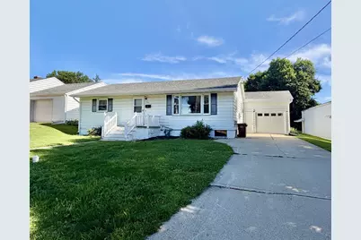 415 W Locust Street, Lanark, IL 61046 - Photo 1
