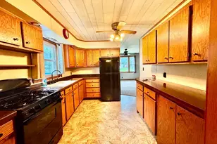 415 W Locust St, Lanark, IL 61046 - Photo 2