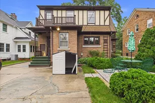 1623 Jackson St, Rockford, IL 61107 - Photo 32