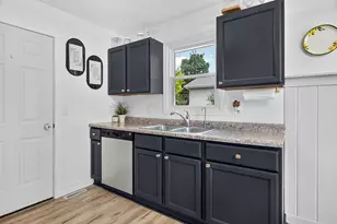 5387 Pocono Dr, Loves Park, IL 61111 - Photo 12