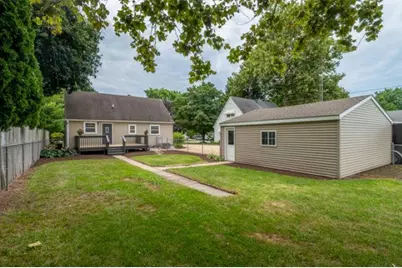 539 Central Avenue, Genoa, IL 60135 - Photo 36
