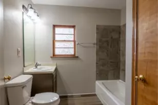 539 Central Ave, Genoa, IL 60135 - Photo 16