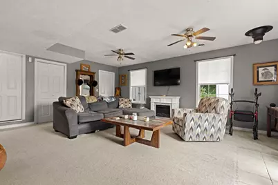 7794 Manchester Road, South Beloit, IL 61080 - Photo 14