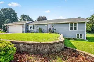 6353 Abernathy Way, Roscoe, IL 61073 - Photo 4