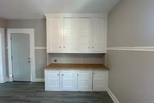 1421 Charles St, Rockford, IL 61104 - Photo 12