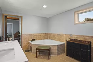21 N Summer Hill Rd, Polo, IL 61064 - Photo 18