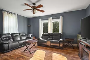 21 N Summer Hill Rd, Polo, IL 61064 - Photo 10