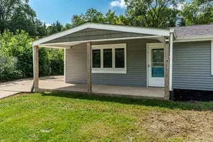 6969 Hiatt Dr, Rockford, IL 61114 - Photo 2