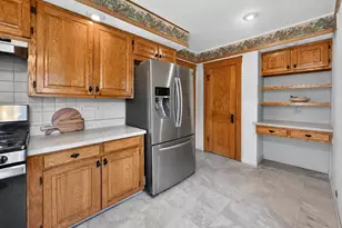 1022 13th St, Rockford, IL 61104 - Photo 14