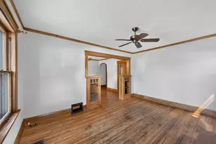 1022 13th St, Rockford, IL 61104 - Photo 10
