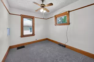 1022 13th St, Rockford, IL 61104 - Photo 18
