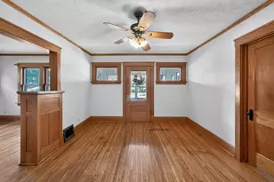 1022 13th St, Rockford, IL 61104 - Photo 8