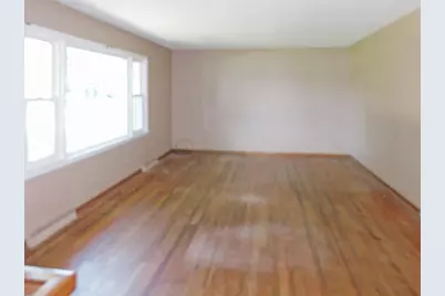 519 Ravine Avenue, South Beloit, IL 61080 - Photo 4