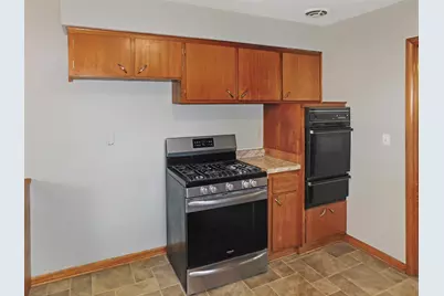 519 Ravine Avenue, South Beloit, IL 61080 - Photo 12