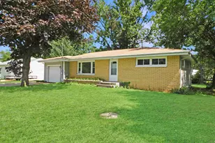 519 Ravine Ave, South Beloit, IL 61080 - Photo 1