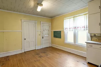 704 Irving Avenue, Rockford, IL 61101 - Photo 24