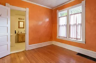 704 Irving Ave, Rockford, IL 61101 - Photo 16