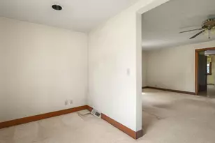 15 W Walnut St, Cedarville, IL 61013 - Photo 12