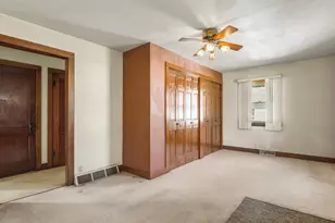 15 W Walnut St, Cedarville, IL 61013 - Photo 6