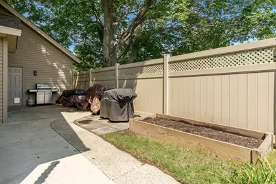 5949 Deerwood Court, Roscoe, IL 61073 - Photo 58