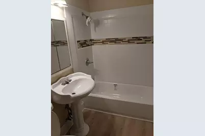 2201-2203 Hancock Street, Rockford, IL 61103 - Photo 6