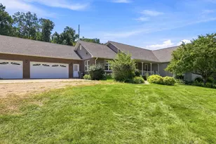 1135 W Menzemer, Elizabeth, IL 61028 - Photo 48