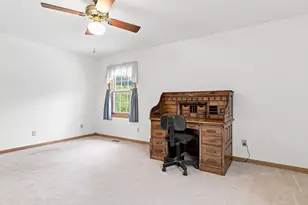 1135 W Menzemer, Elizabeth, IL 61028 - Photo 28