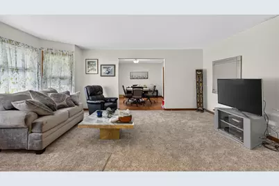 2759 Wyndamere Way, Rockford, IL 61109 - Photo 12