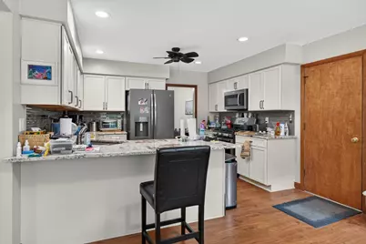 2759 Wyndamere Way, Rockford, IL 61109 - Photo 22