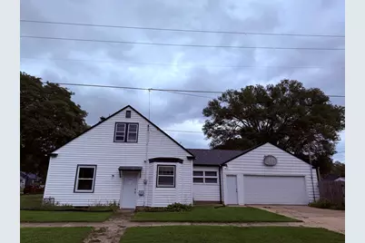 2224 Lawndale Avenue, Rockford, IL 61103 - Photo 2