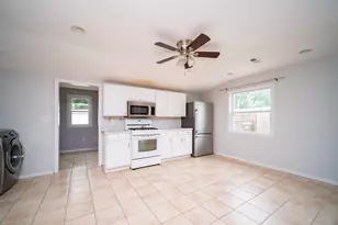 7618 Mildred Rd, Machesney Park, IL 61115 - Photo 6