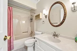 801 Quail Ridge Dr, Freeport, IL 61032 - Photo 14