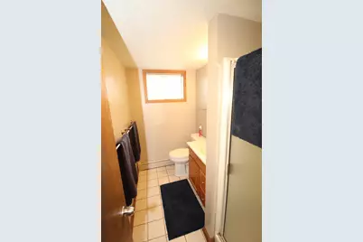 410 E Hurlbut, Belvidere, IL 61008 - Photo 42