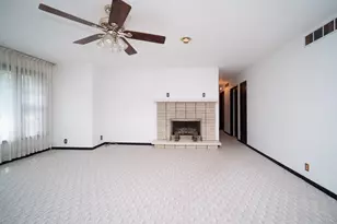 106 Superior Ave, Machesney Park, IL 61115 - Photo 6
